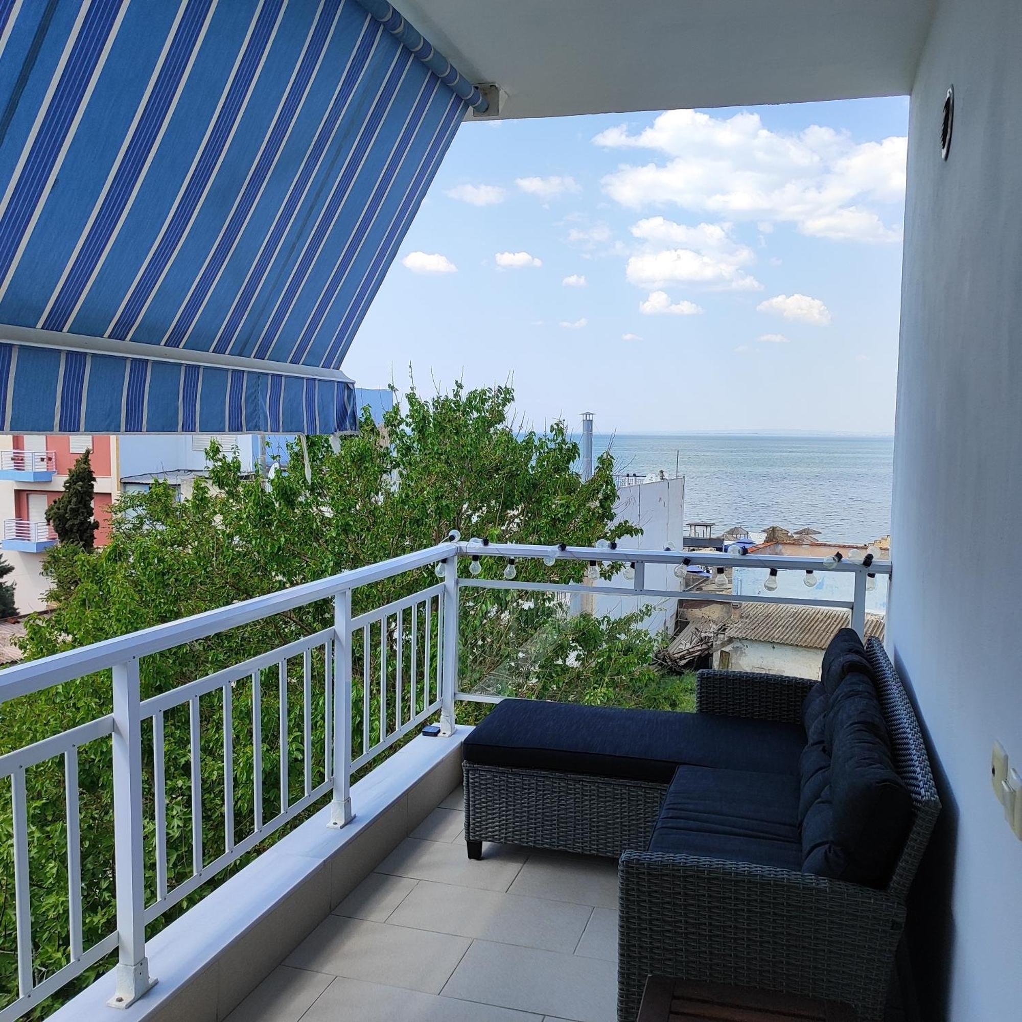 Christina-2 Apartment Peraia  Ngoại thất bức ảnh